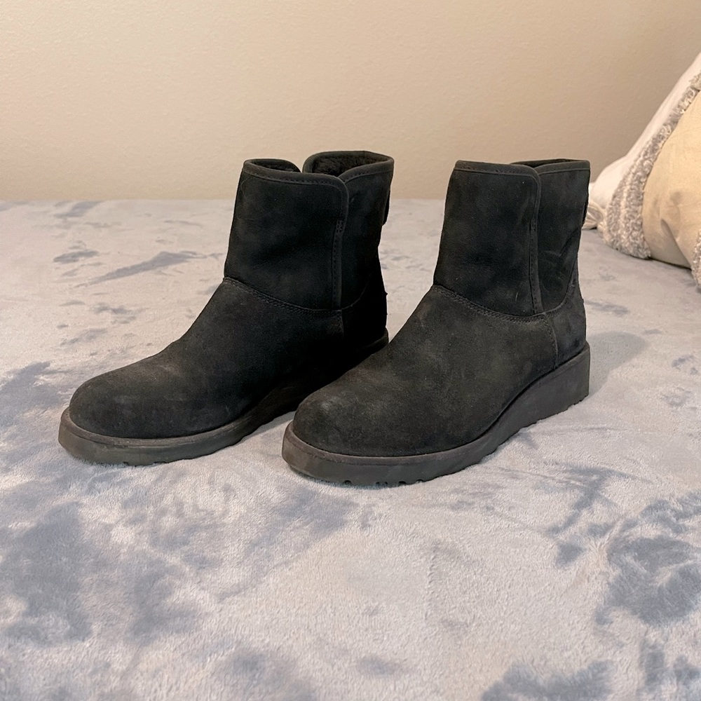 UGG Kristin Wedge Bootie Black